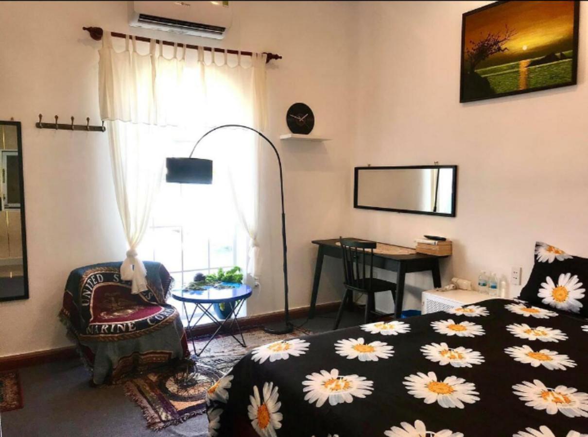 Con Son Island Home Chi Khu Co Ong Екстериор снимка